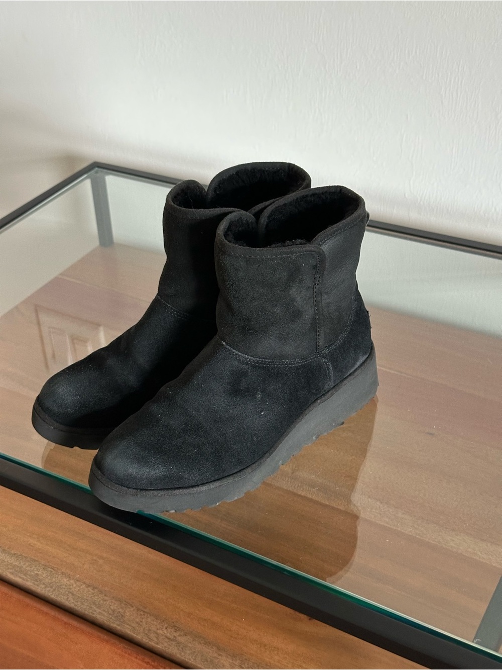 UGG Kristin Classic Slim Mini Boots Black Suede Size 6.5 - Picture 2 of 12